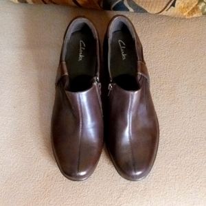 Clarks Brown 8 1/2M New No Tags